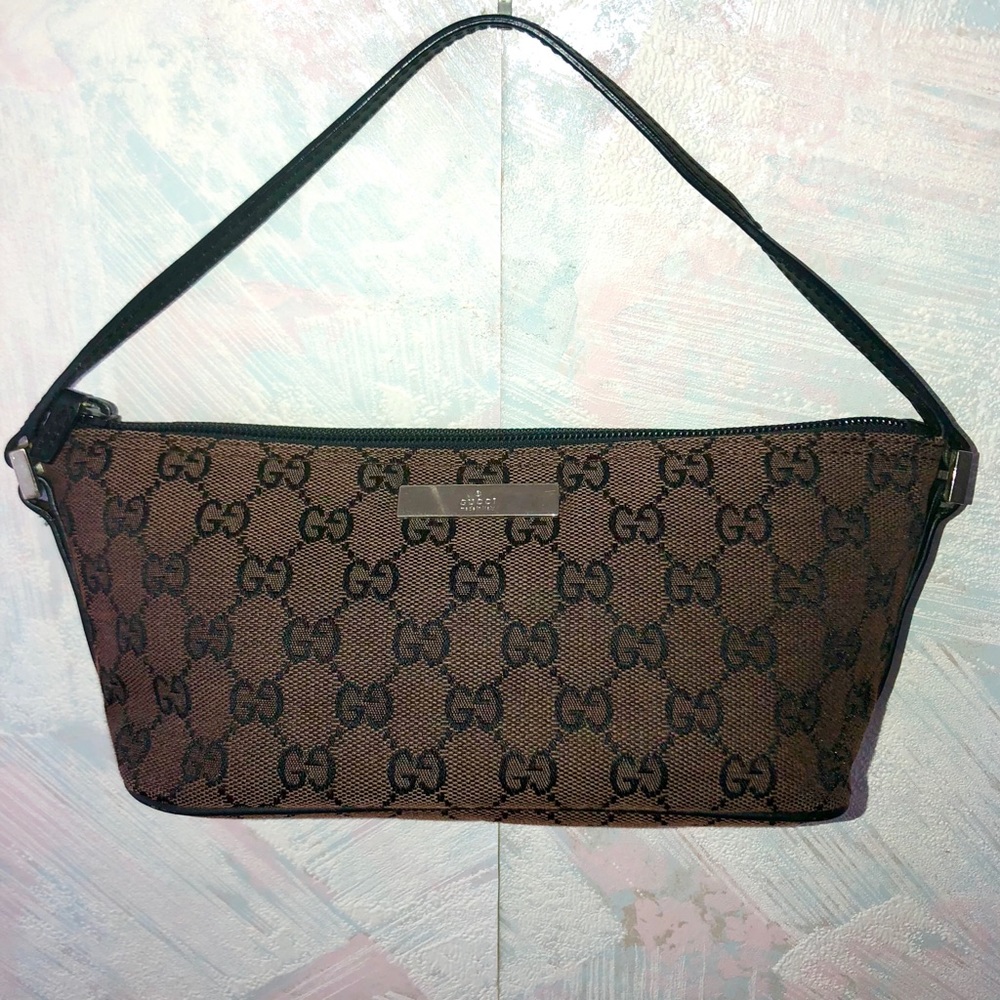 Small Gucci handbag 👜💕